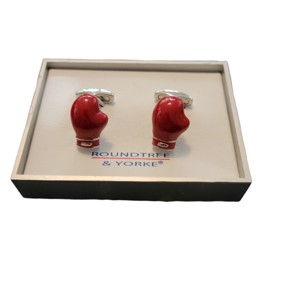 Cuff Links Red Boxing Gloves NWT No BOX  by Roundtree & Yorke - Picture 2 of 3
